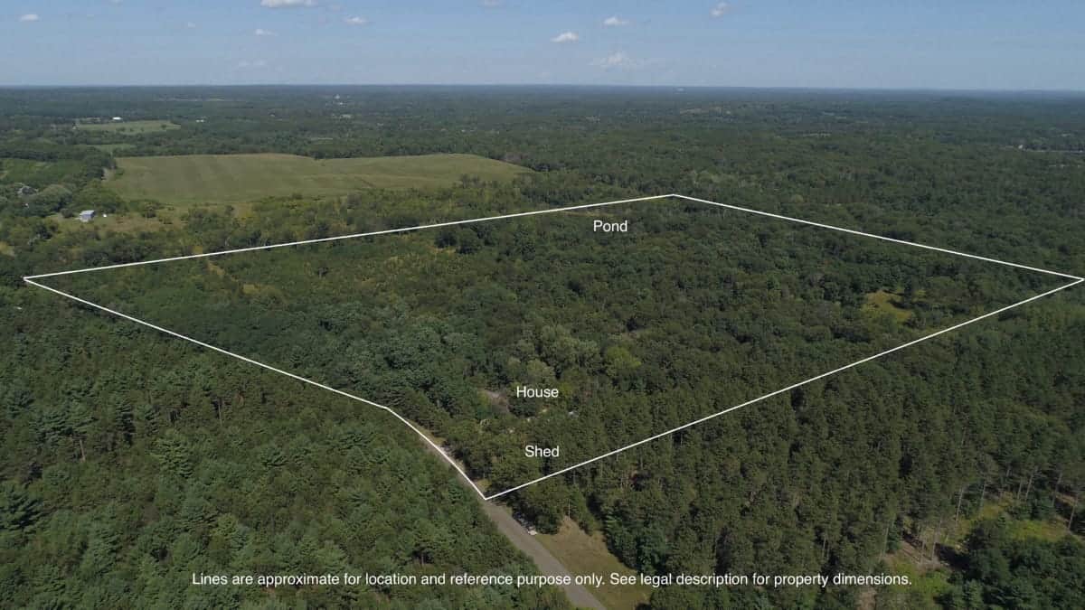 Country Home with Hunting Land for Sale in Marquette County, WI