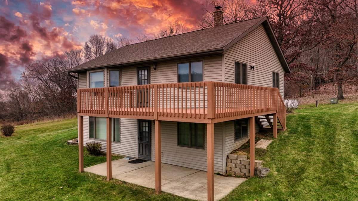 Home with land and amazing views, Sparta, WI