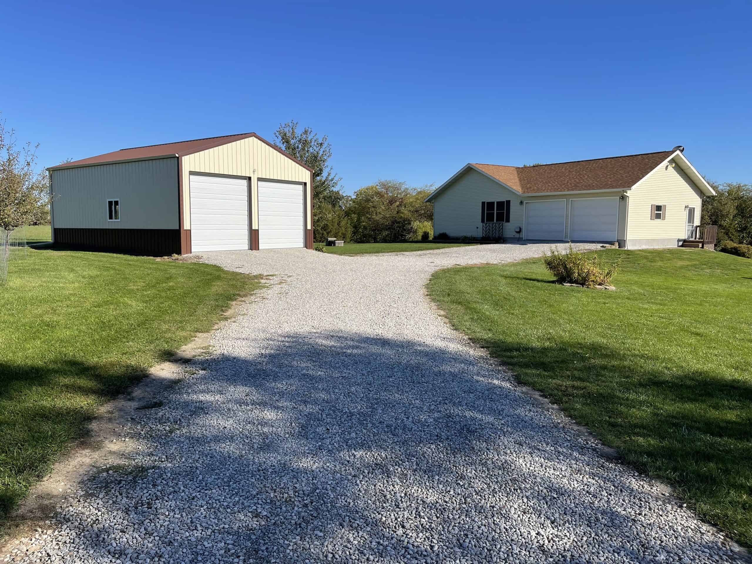 Southern Iowa Hunting, Recreational Acreage with Home, Outbuildings & Pond