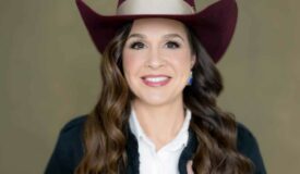Stephanie Cross