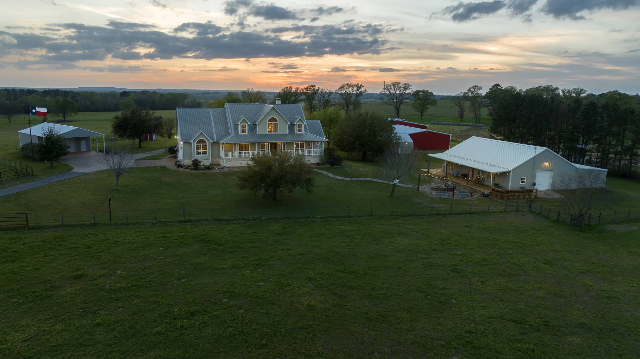 SOLD! East TX Luxury Recreational Cattle Ranch in Troup