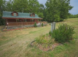 Mississippi River Hilltop Cabin for Sale in Crawford County, WI