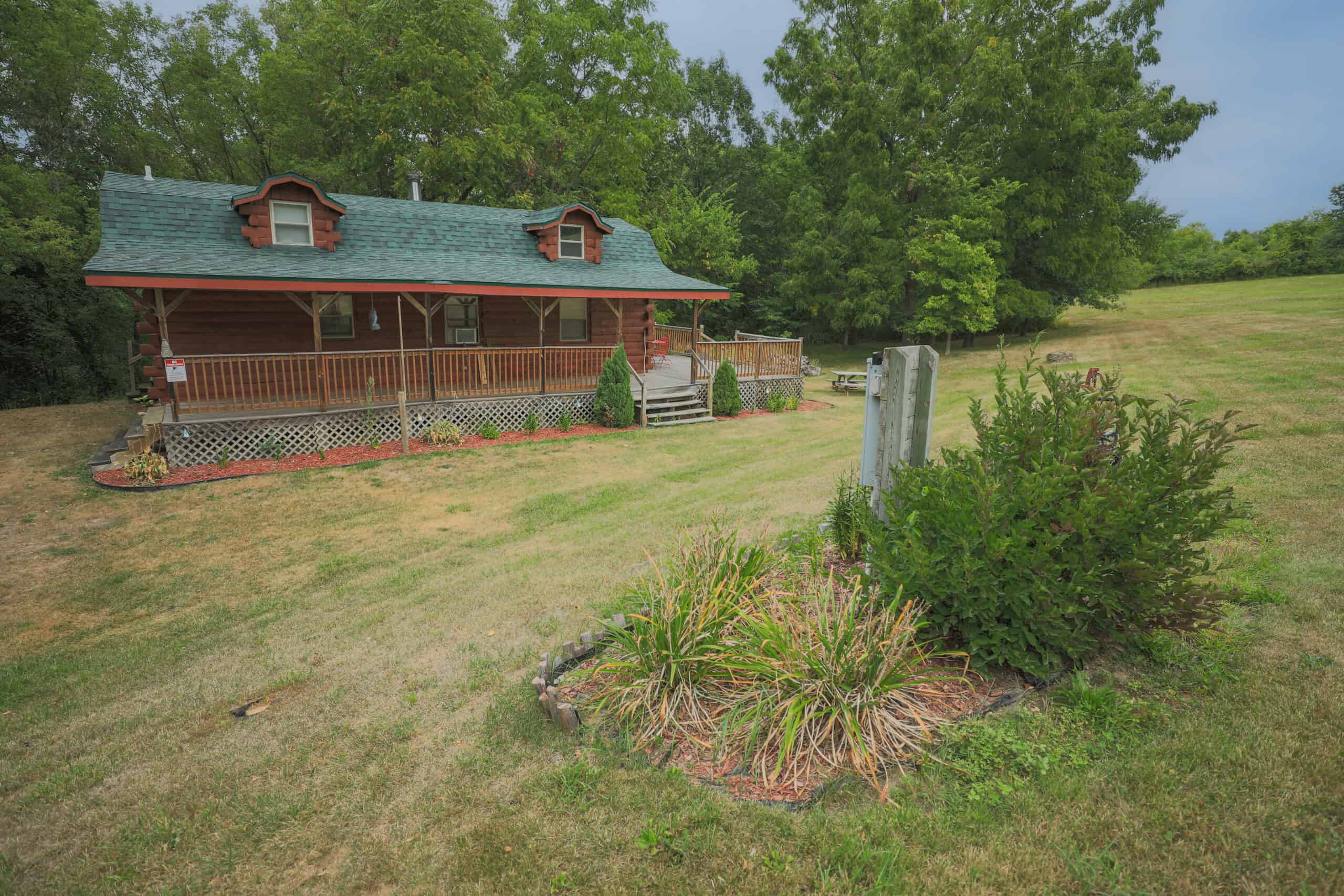 Mississippi River Hilltop Cabin for Sale in Crawford County, WI