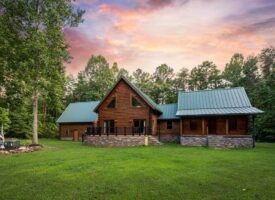 STUNNING LOG CABIN ON KERR LAKE, NC