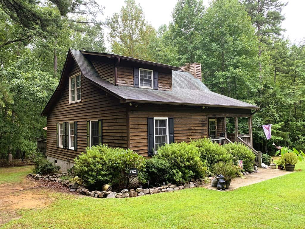 Secluded Retreat On Kerr Lake, VA