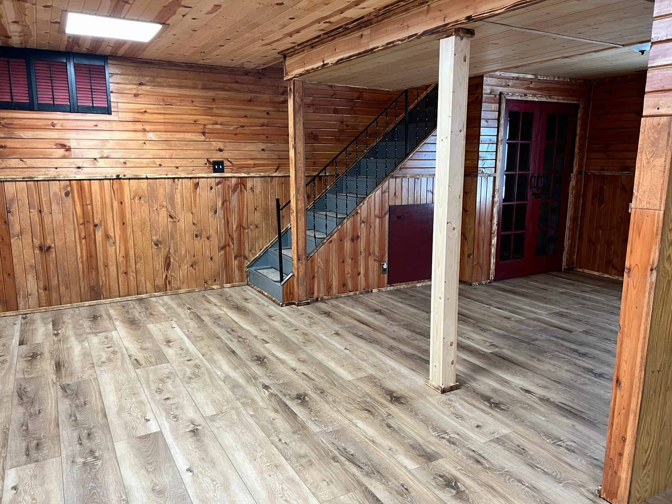 Wapello, IA House and 30 acres