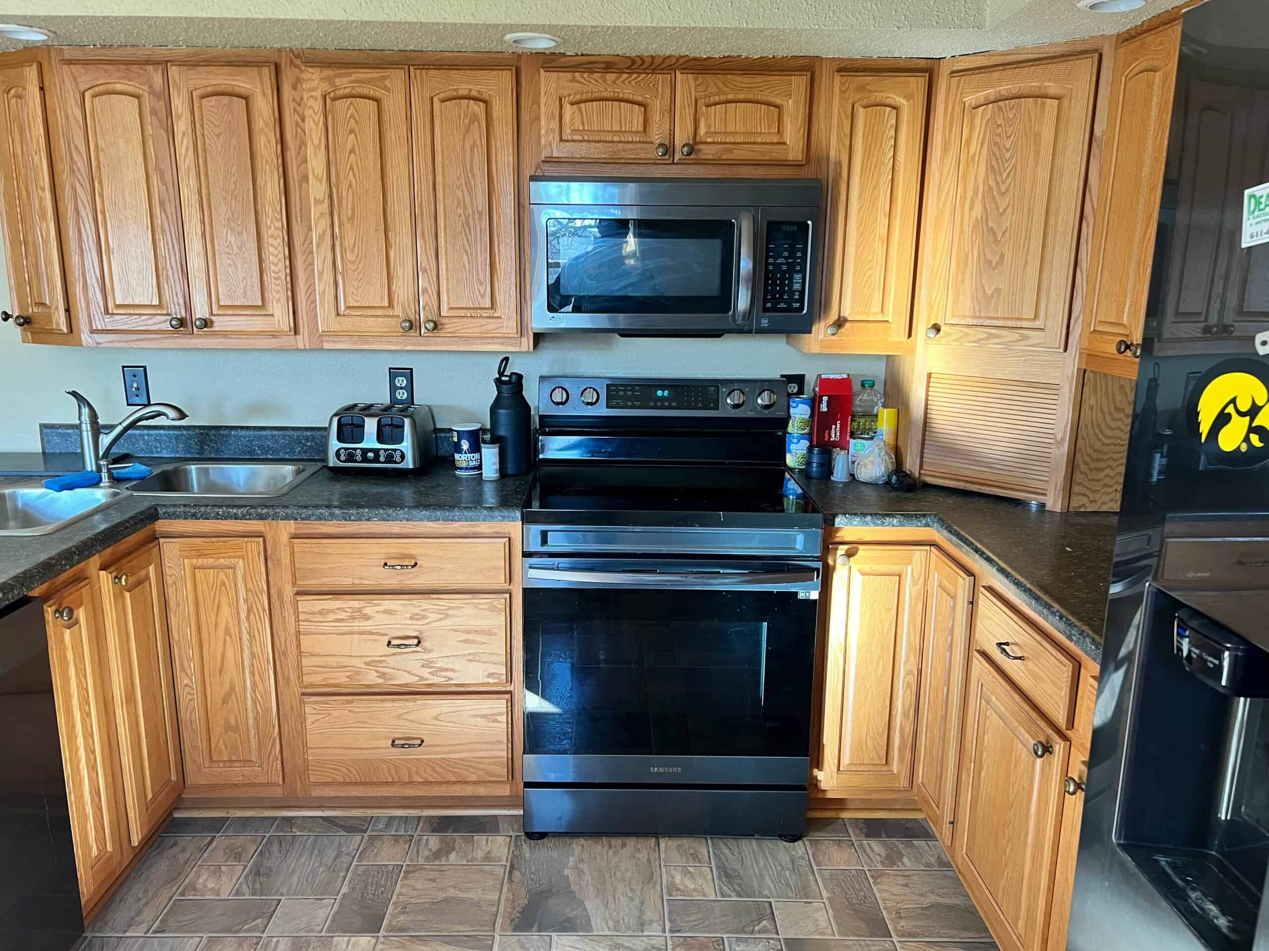 Wapello, IA House and 30 acres
