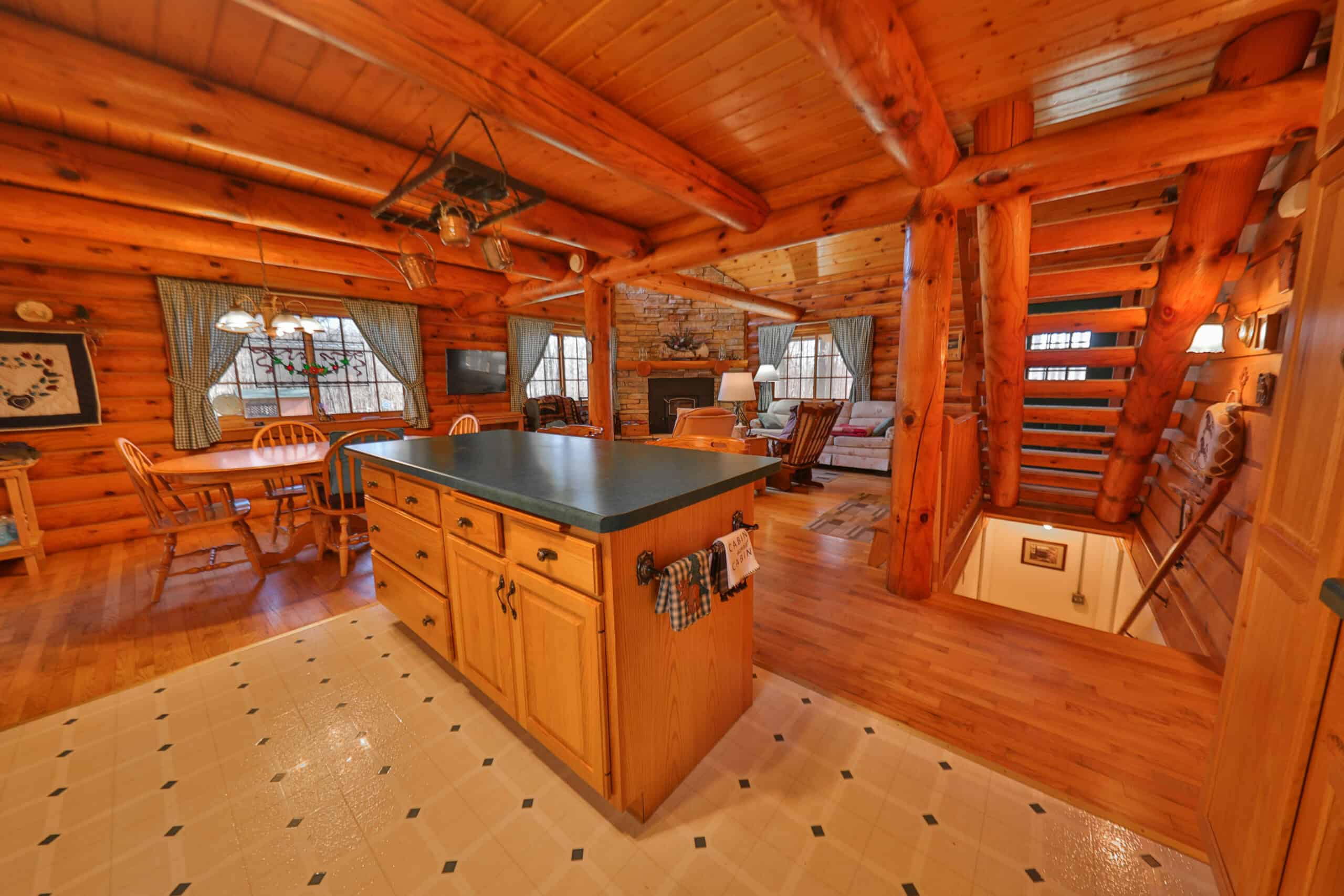Log Home with OldGrowth Forest for sale in Monroe County, WI UC