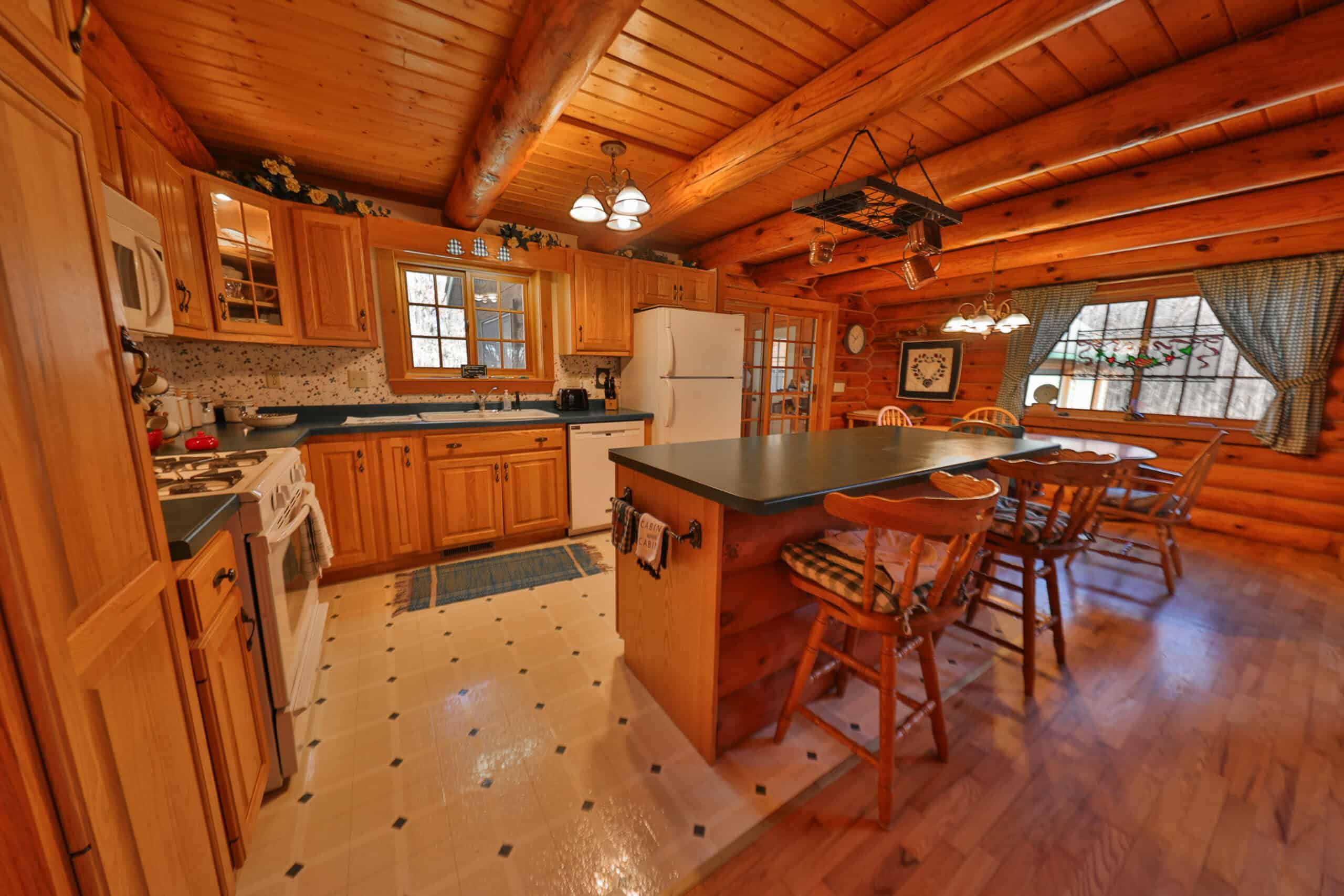Log Home with OldGrowth Forest for sale in Monroe County, WI UC