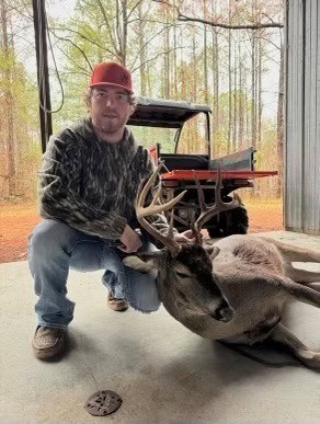 Hunting Land For Sale with Lodge in Franklin County MS