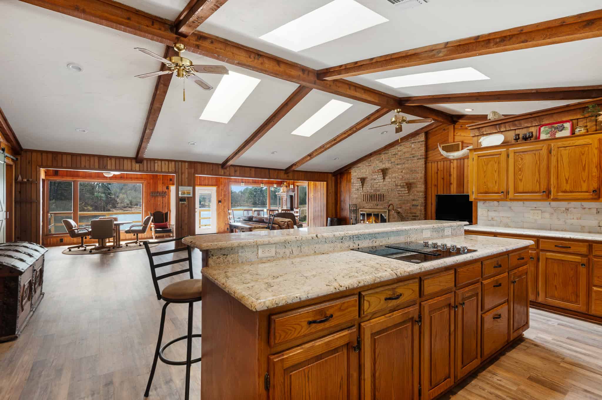 Texas Legacy Ranch for Sale – Hunting Fishing Horses Cattle