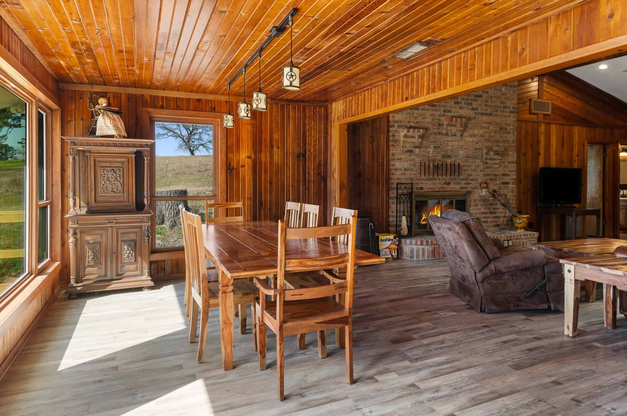 Texas Legacy Ranch for Sale – Hunting Fishing Horses Cattle