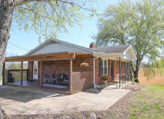 93 acres hunting property on Lake Cumberland in Monticello KY