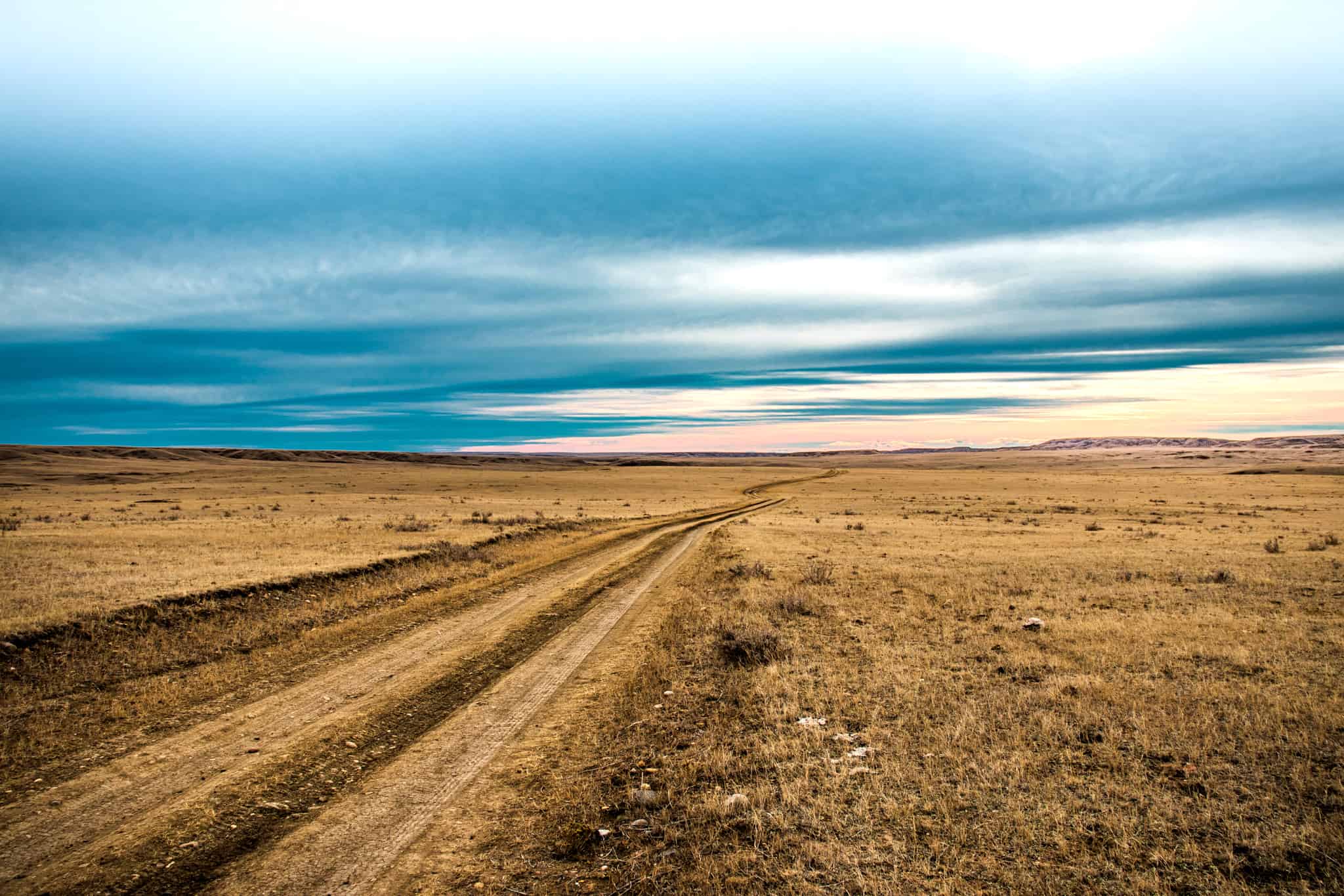 Northeastern Montana Working Cattle Ranch-Mule Deer Hunting Property