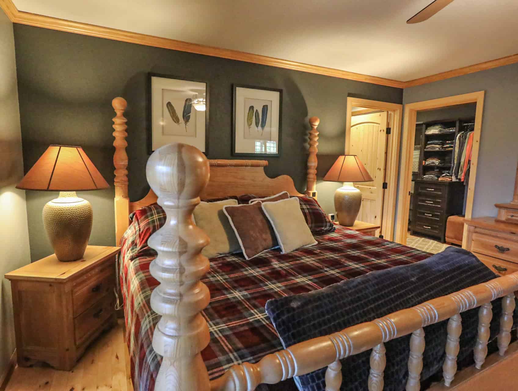Home & cabins for sale adjoining Daniel Boone National Forest in KY