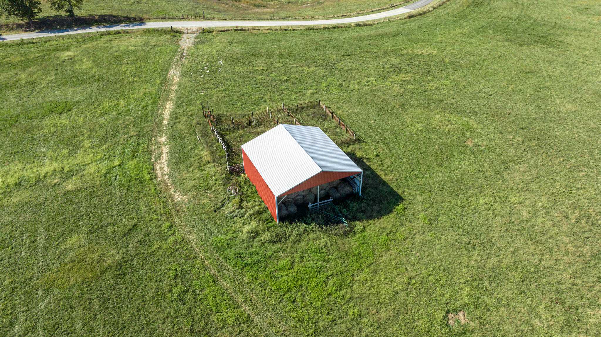 600 Acre Cattle Farm & Hunting Property w/ 3 Custom-Built Residential Homes w/ Basements & Room To Grow, A Turn-Key Opportunity in Nebo, KY 42441