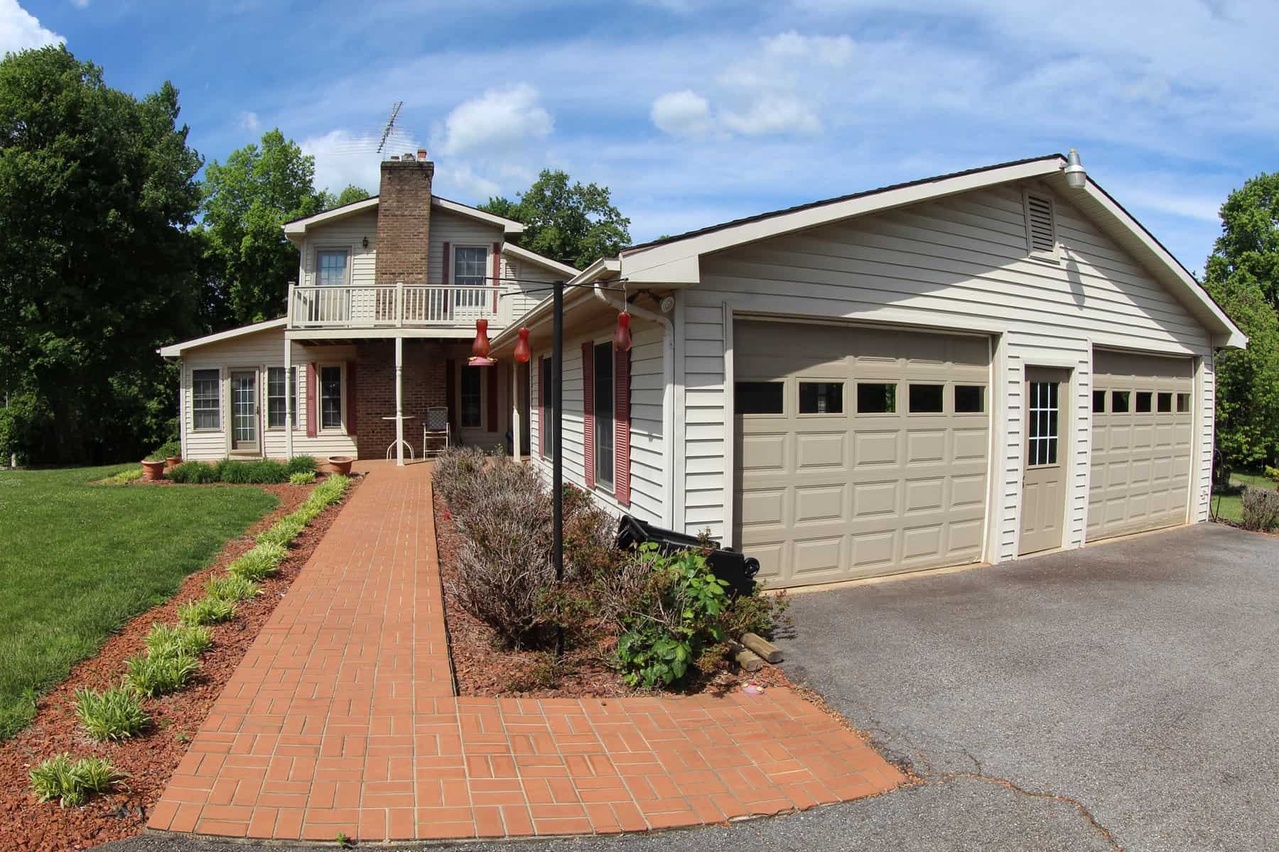 Prime Hunting and Recreational Paradise in Stuart, VA