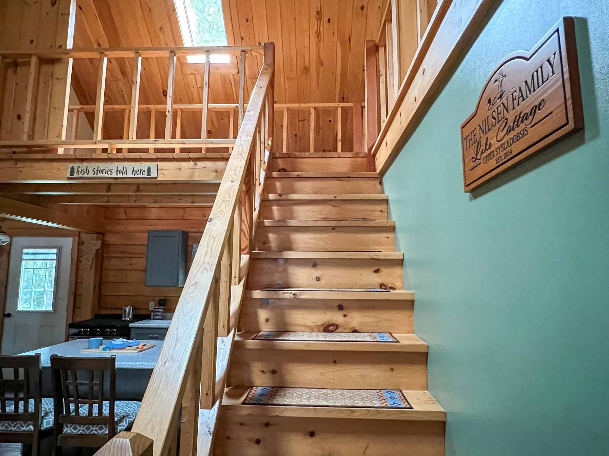 Maine Lakefront Log Home