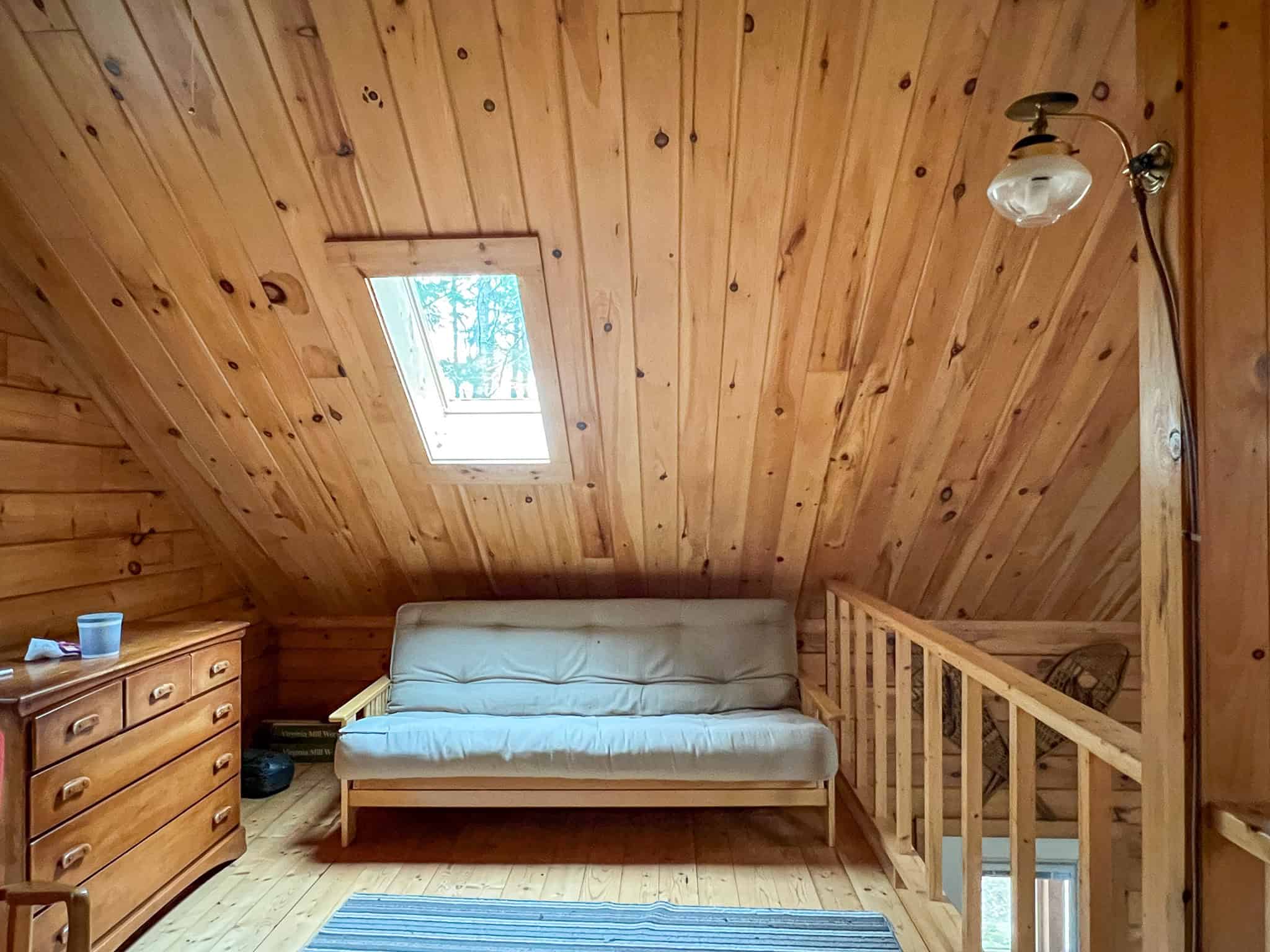 Maine Lakefront Log Home