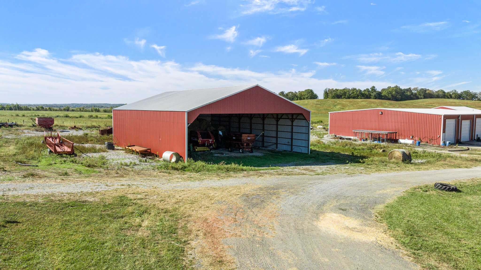 600 Acre Cattle Farm & Hunting Property w/ 3 Custom-Built Residential Homes w/ Basements & Room To Grow, A Turn-Key Opportunity in Nebo, KY 42441