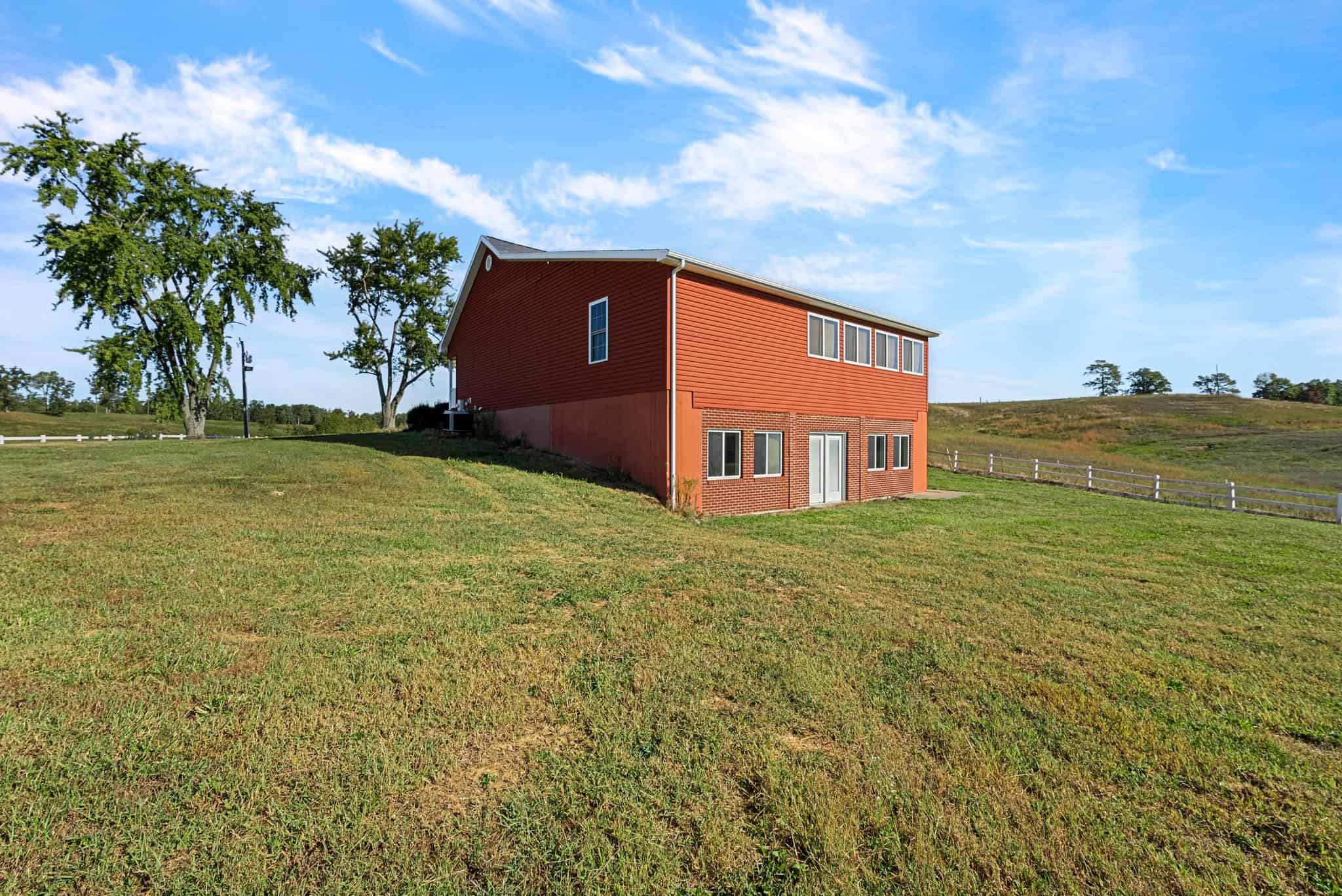 600 Acre Cattle Farm & Hunting Property w/ 3 Custom-Built Residential Homes w/ Basements & Room To Grow, A Turn-Key Opportunity in Nebo, KY 42441