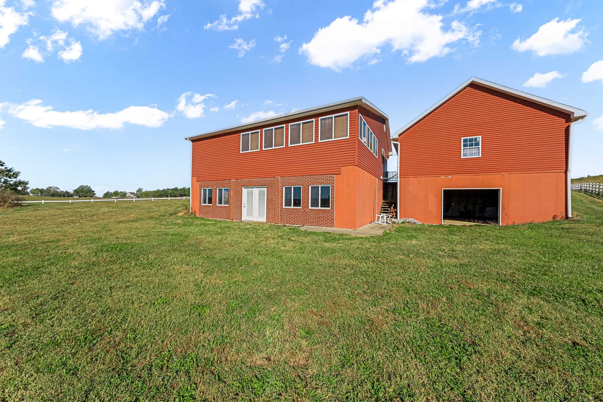 600 Acre Cattle Farm & Hunting Property w/ 3 Custom-Built Residential Homes w/ Basements & Room To Grow, A Turn-Key Opportunity in Nebo, KY 42441