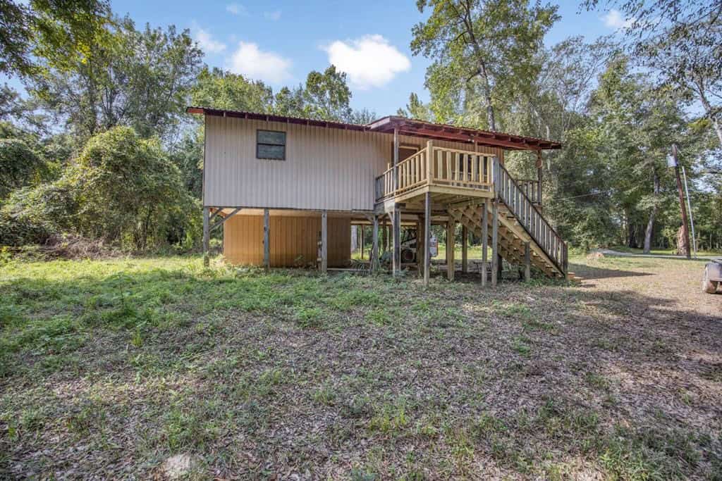 Hunting Land and Camp for Sale on the Pearl River