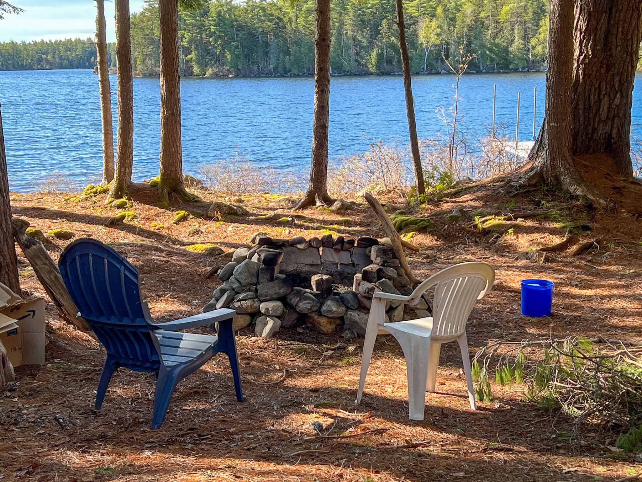 Maine Lakefront Log Home