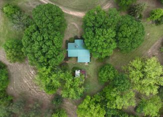 Farmhouse With Land For Sale In Selma, Alabama