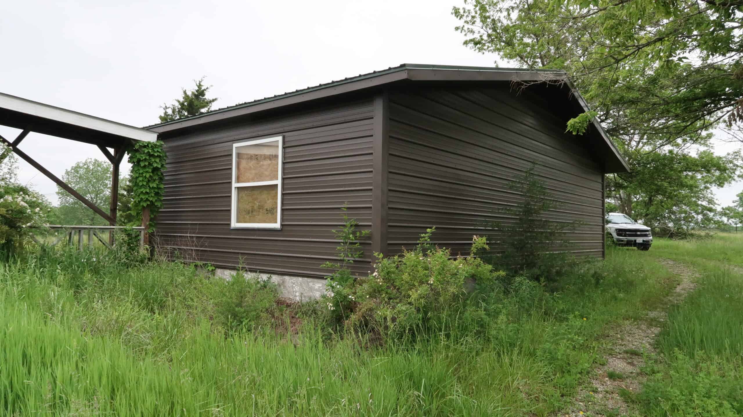 75 Acres m/l with Buildings/ Lake/ Income