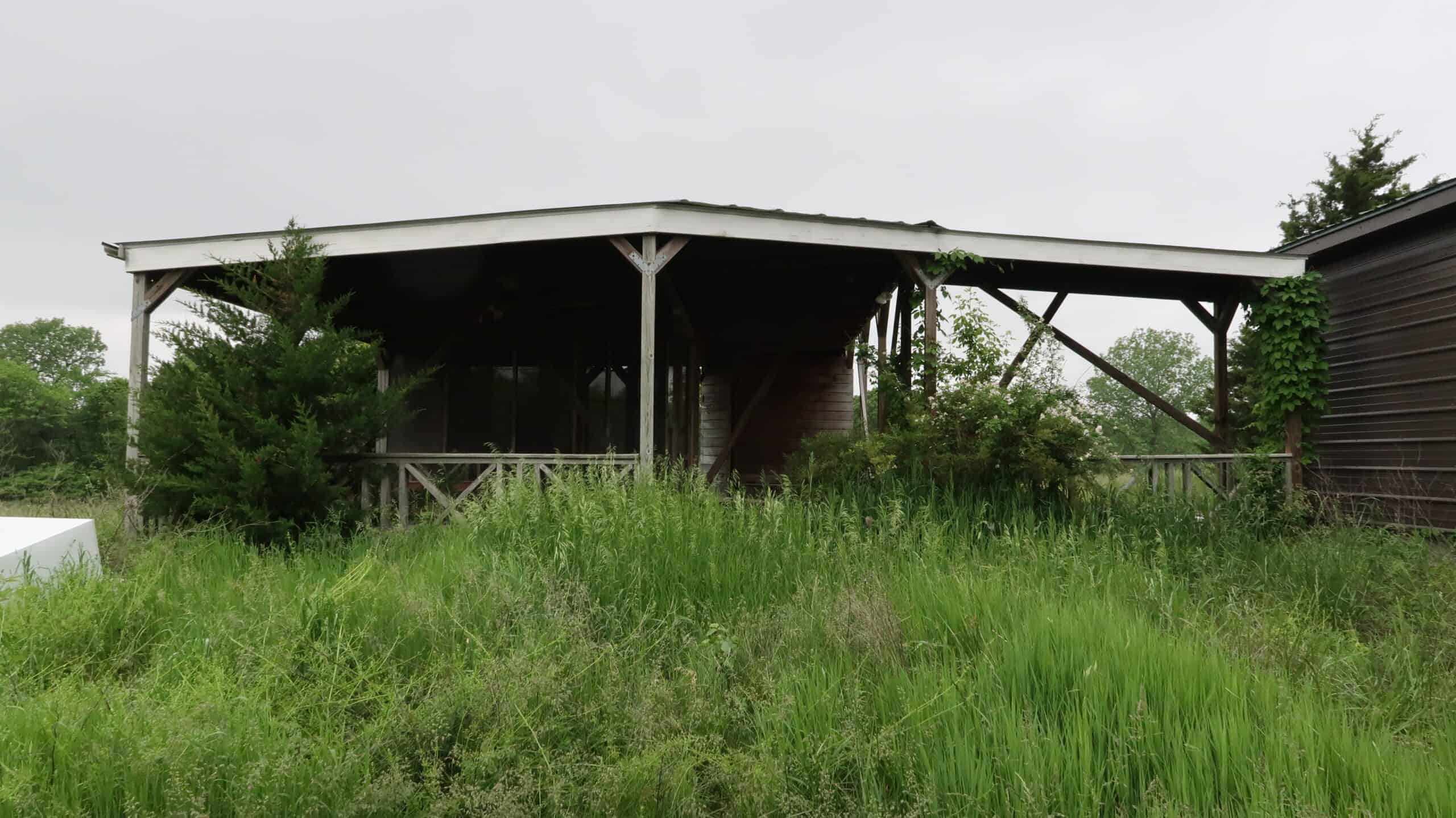 75 Acres m/l with Buildings/ Lake/ Income
