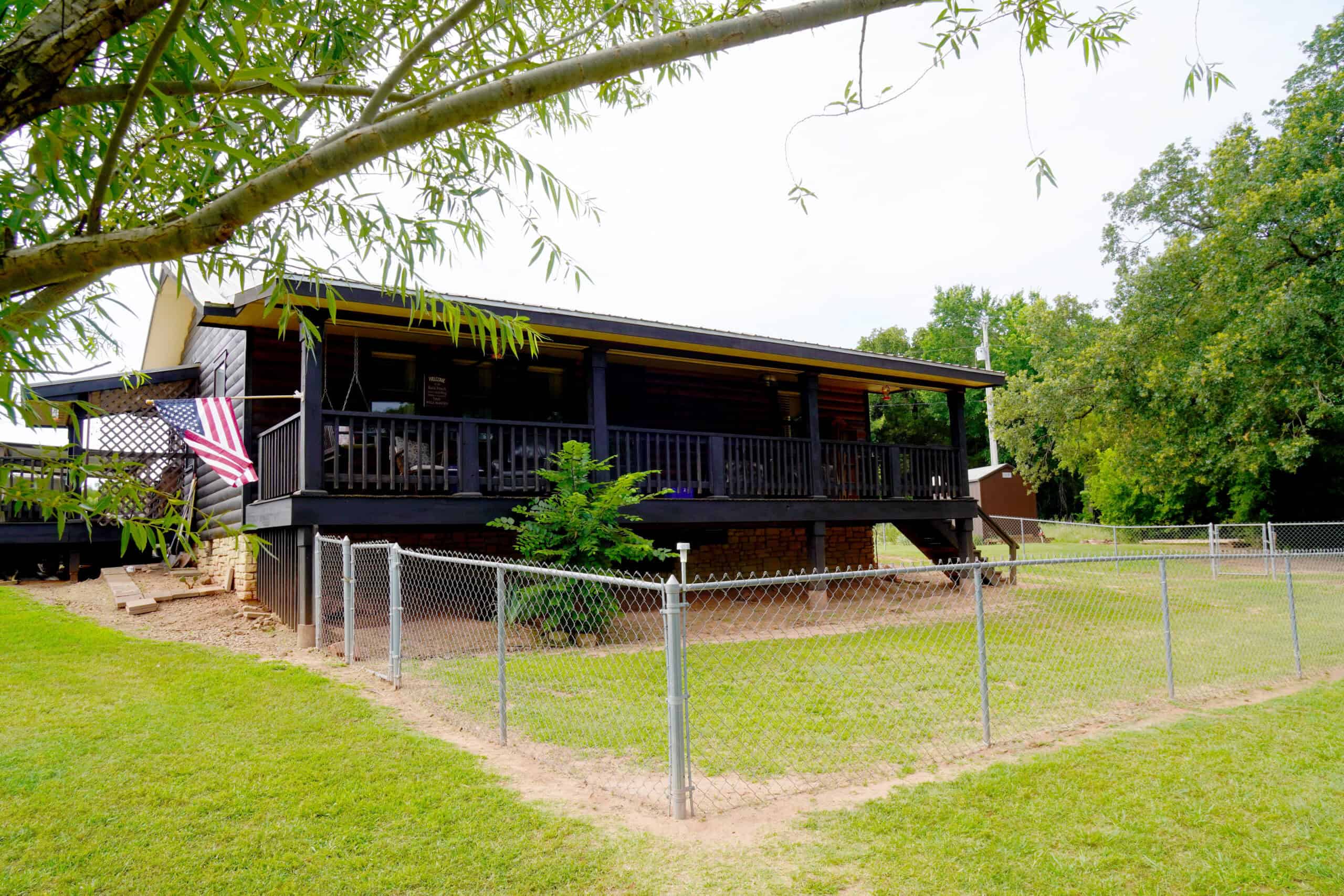Cabin, Pond and Land For Sale, Perkins, Oklahoma