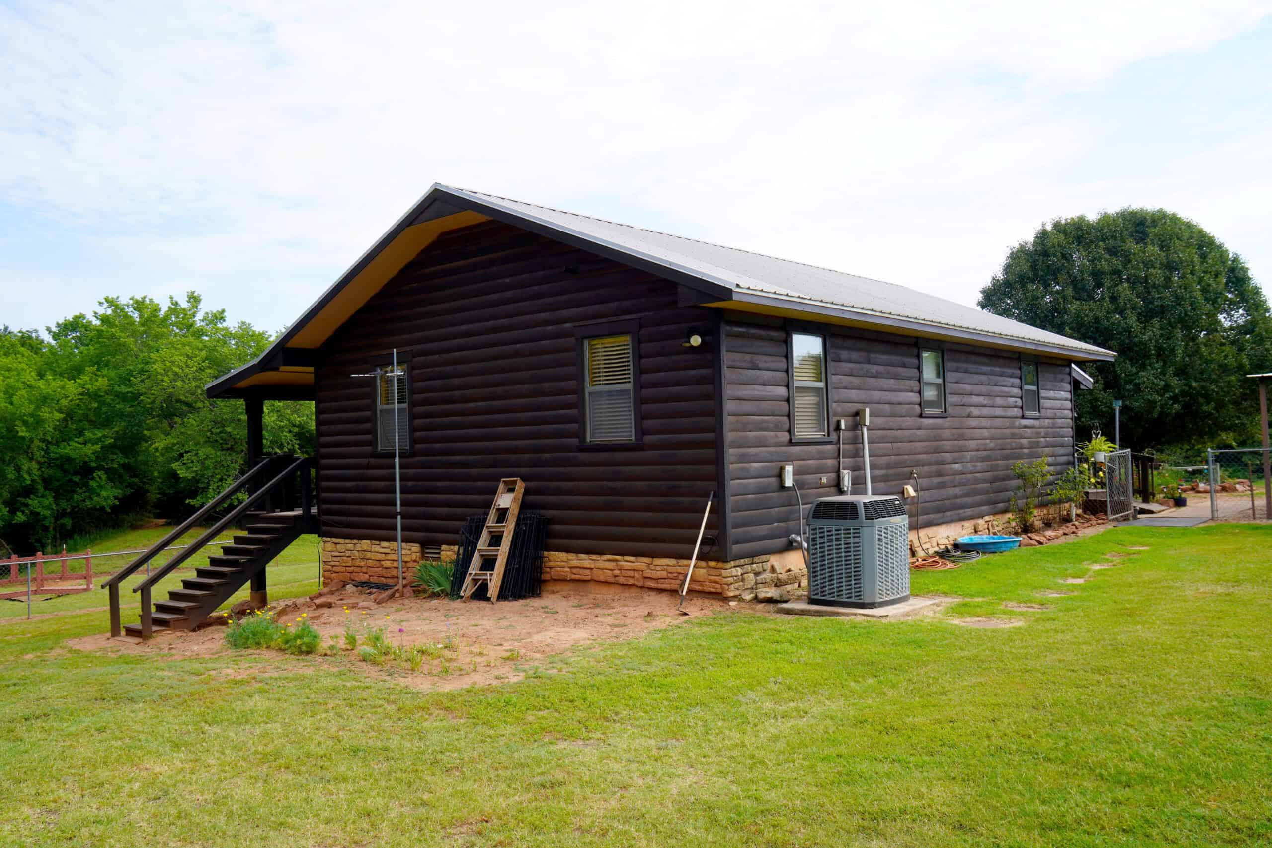 Cabin, Pond and Land For Sale, Perkins, Oklahoma