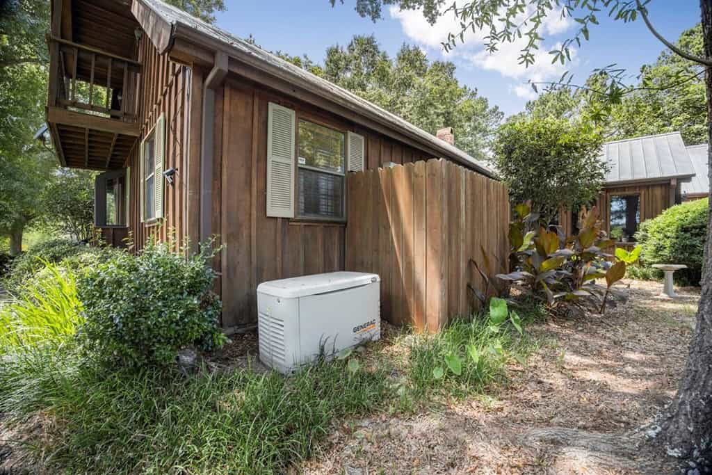 Country Home for Sale with Pond, Barn, Shops Marion Co, MS