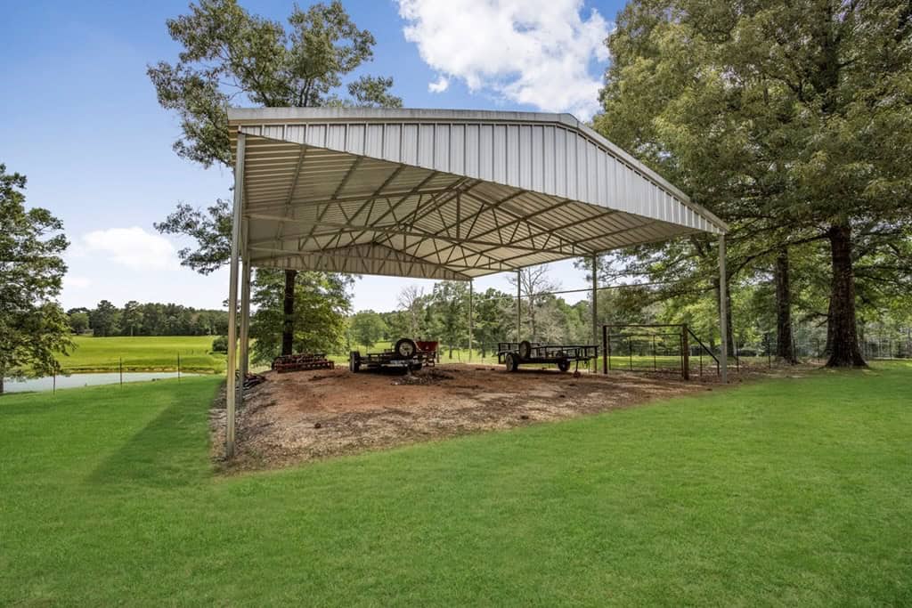 Country Home for Sale with Pond, Barn, Shops Marion Co, MS