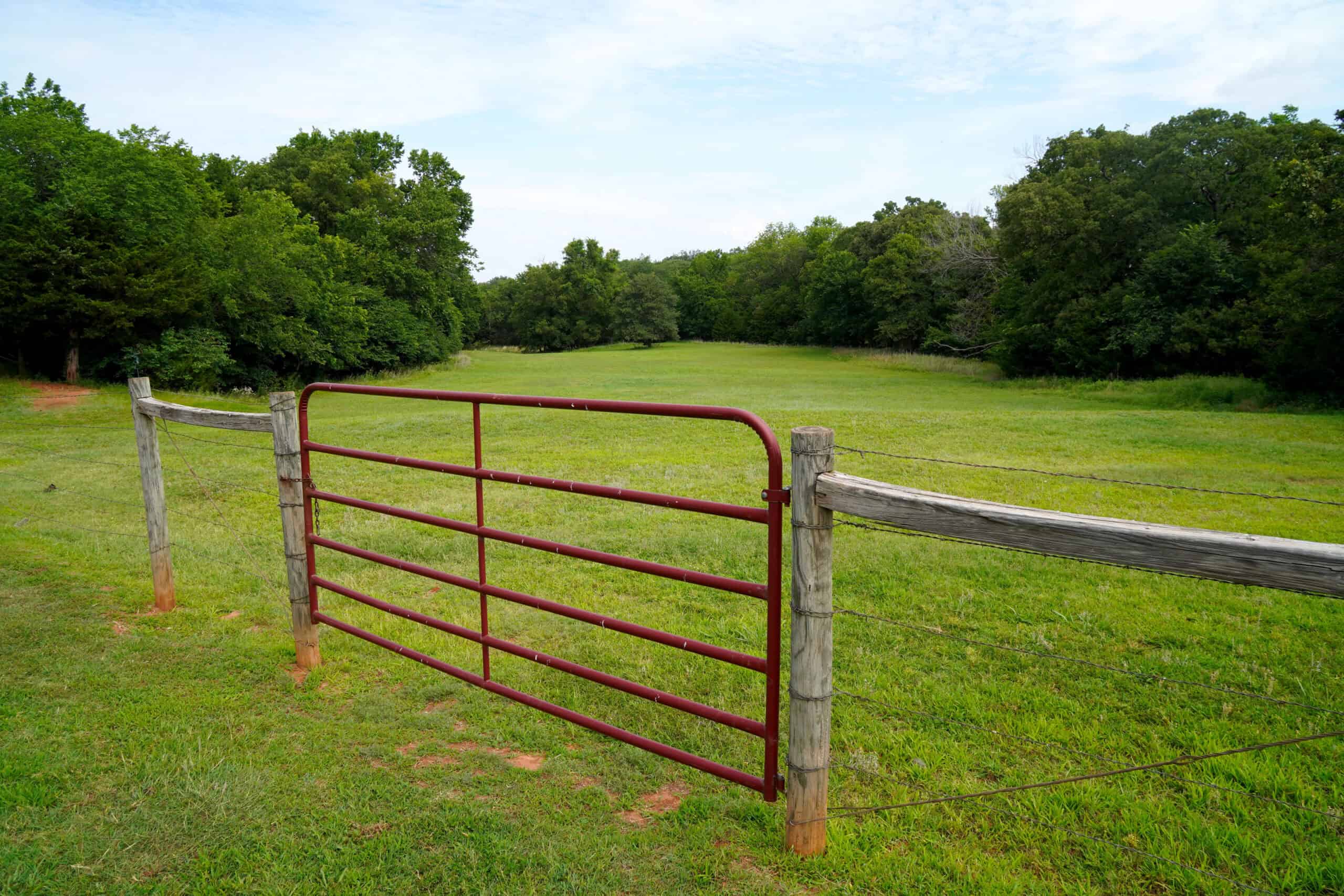 Cabin, Pond and Land For Sale, Perkins, Oklahoma