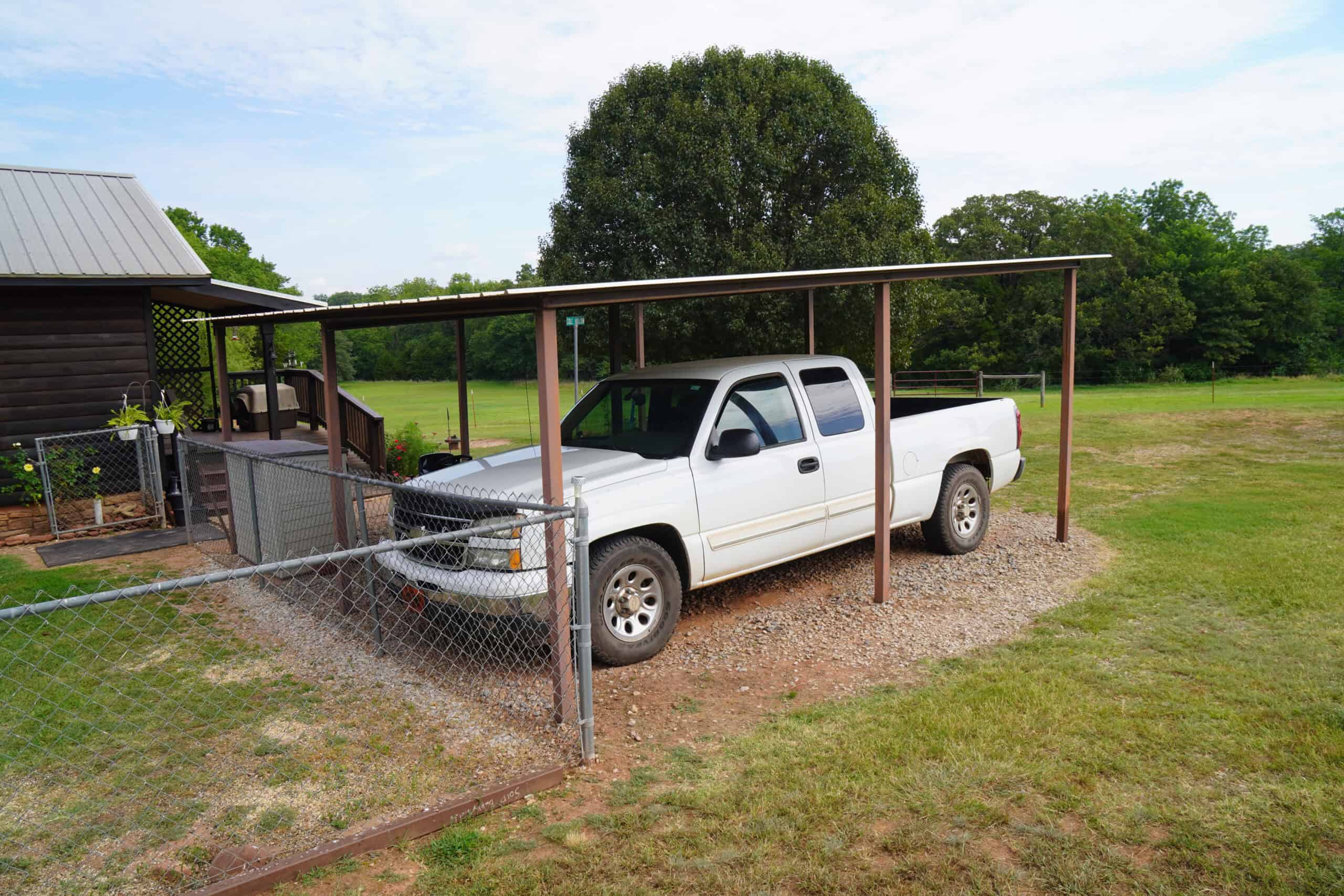 Cabin, Pond and Land For Sale, Perkins, Oklahoma