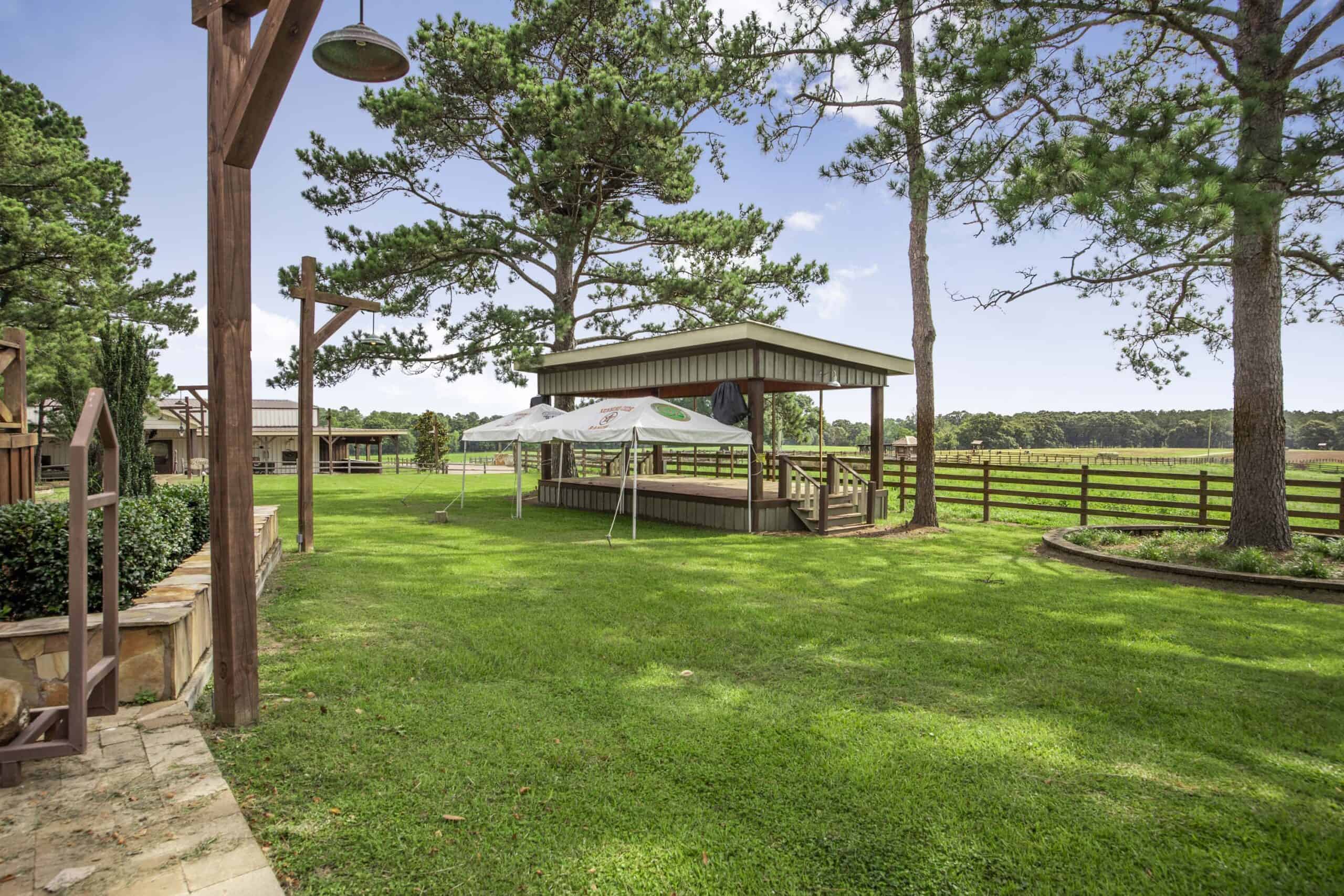 Running Creek Ranch – Corporate, Resort or Luxury Living