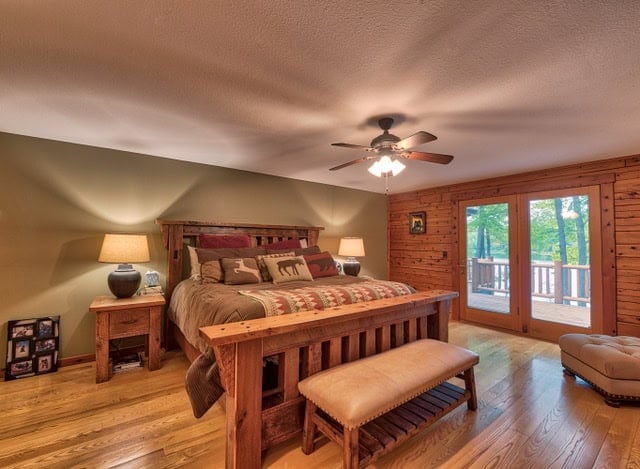 Corporate / Family Retreat For Sale – Entire Private Lake on 207 Acres