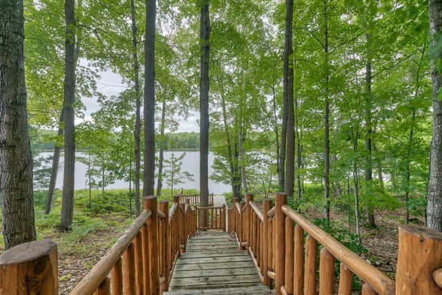Corporate / Family Retreat For Sale – Entire Private Lake on 207 Acres