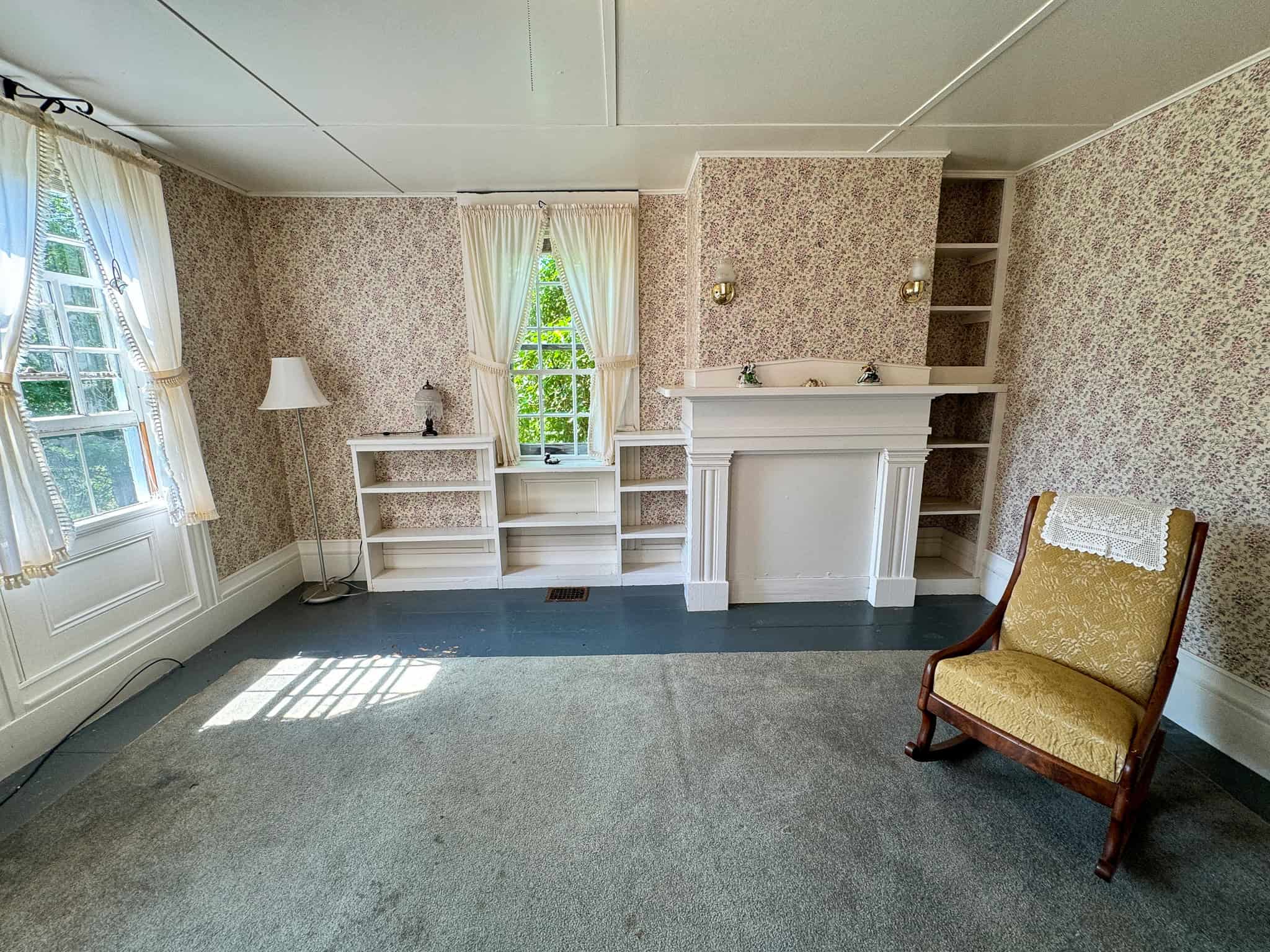 New Englander Home in the Country