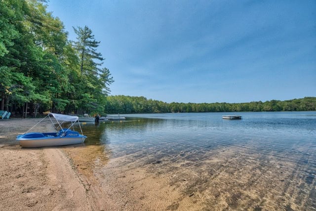 Corporate / Family Retreat For Sale – Entire Private Lake on 207 Acres
