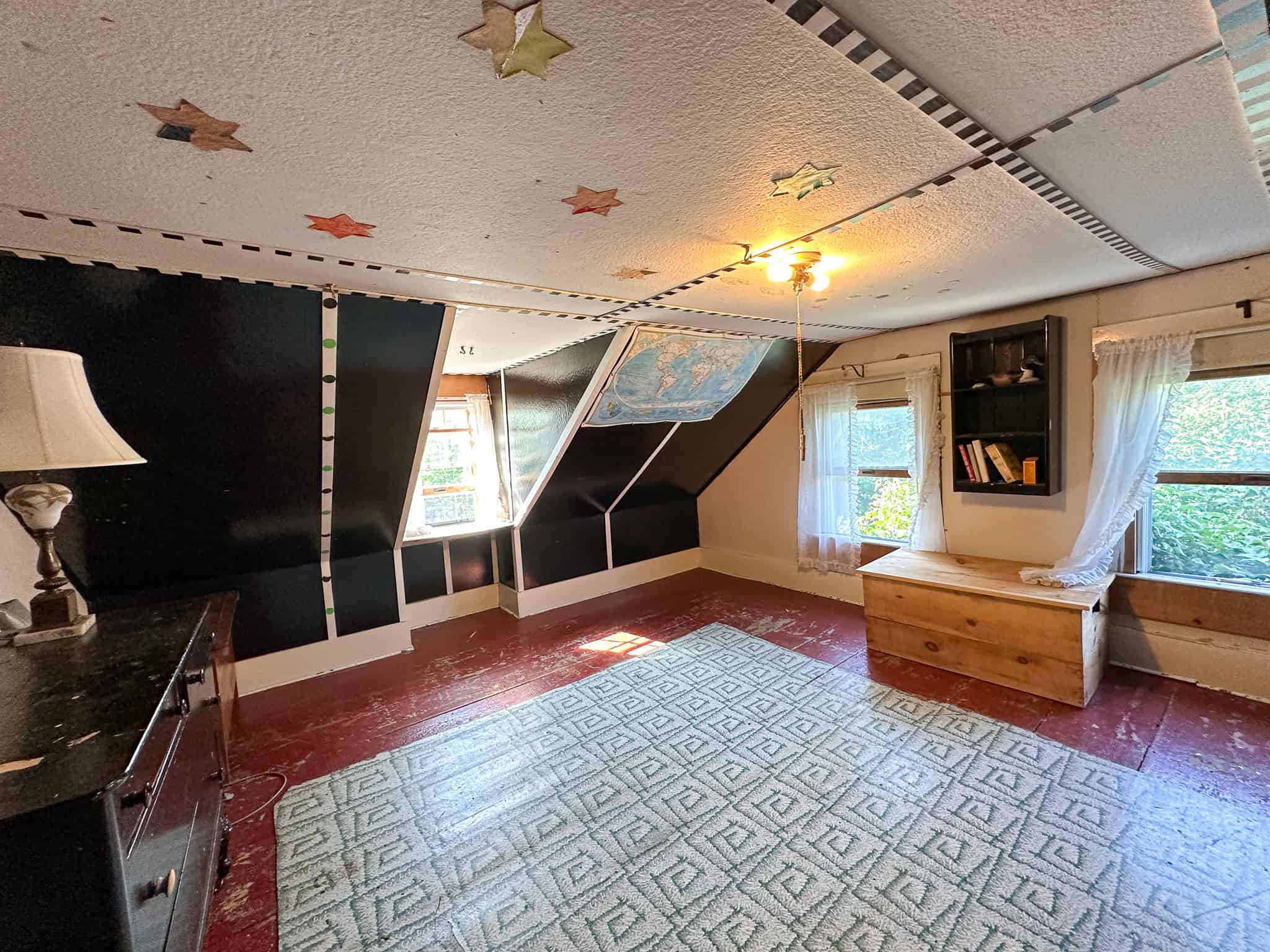 New Englander Home in the Country