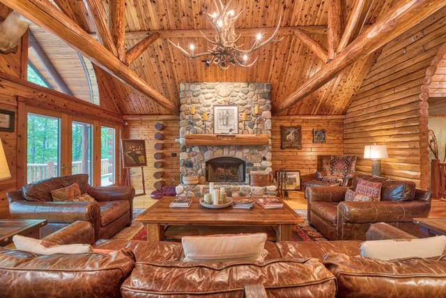 Corporate / Family Retreat For Sale – Entire Private Lake on 207 Acres