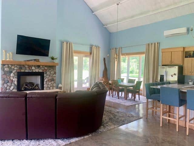 Creekfront Barndominium For Sale with 43.3 Acres Franklin County McCall Creek, Mississippi