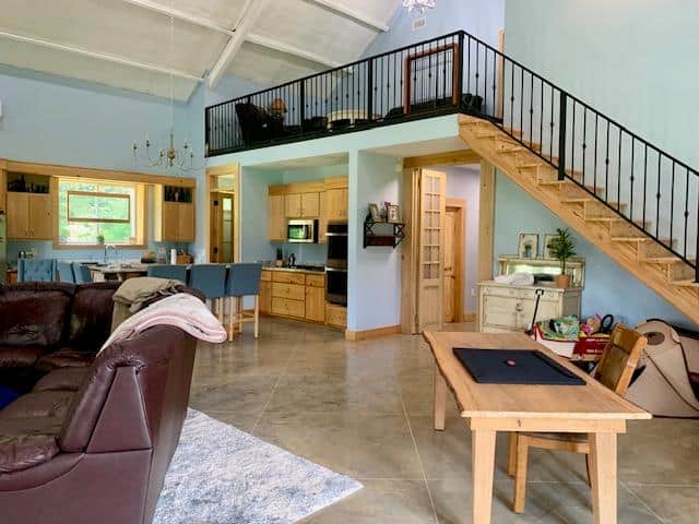 Creekfront Barndominium For Sale with 43.3 Acres Franklin County McCall Creek, Mississippi