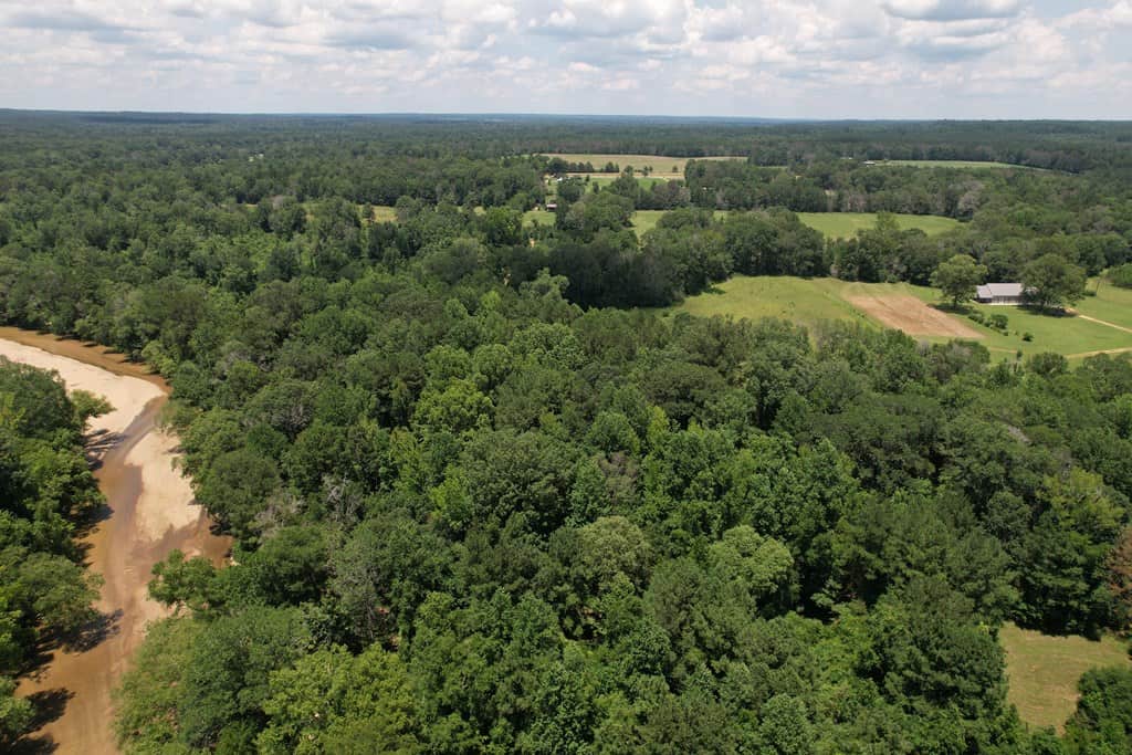 Creekfront Barndominium For Sale with 43.3 Acres Franklin County McCall Creek, Mississippi