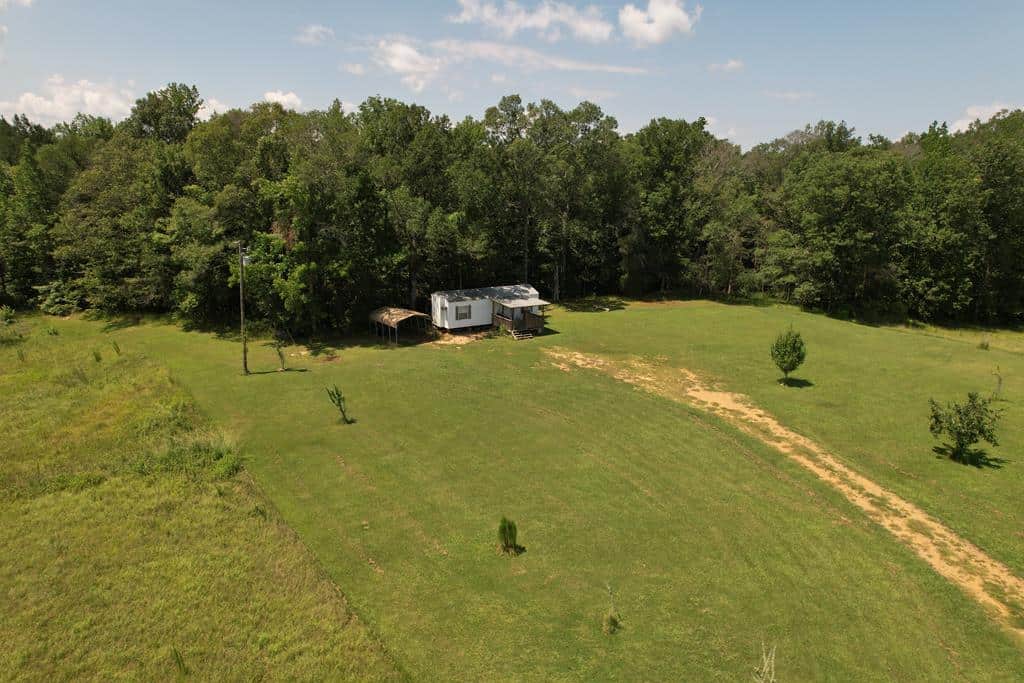 Creekfront Barndominium For Sale with 43.3 Acres Franklin County McCall Creek, Mississippi