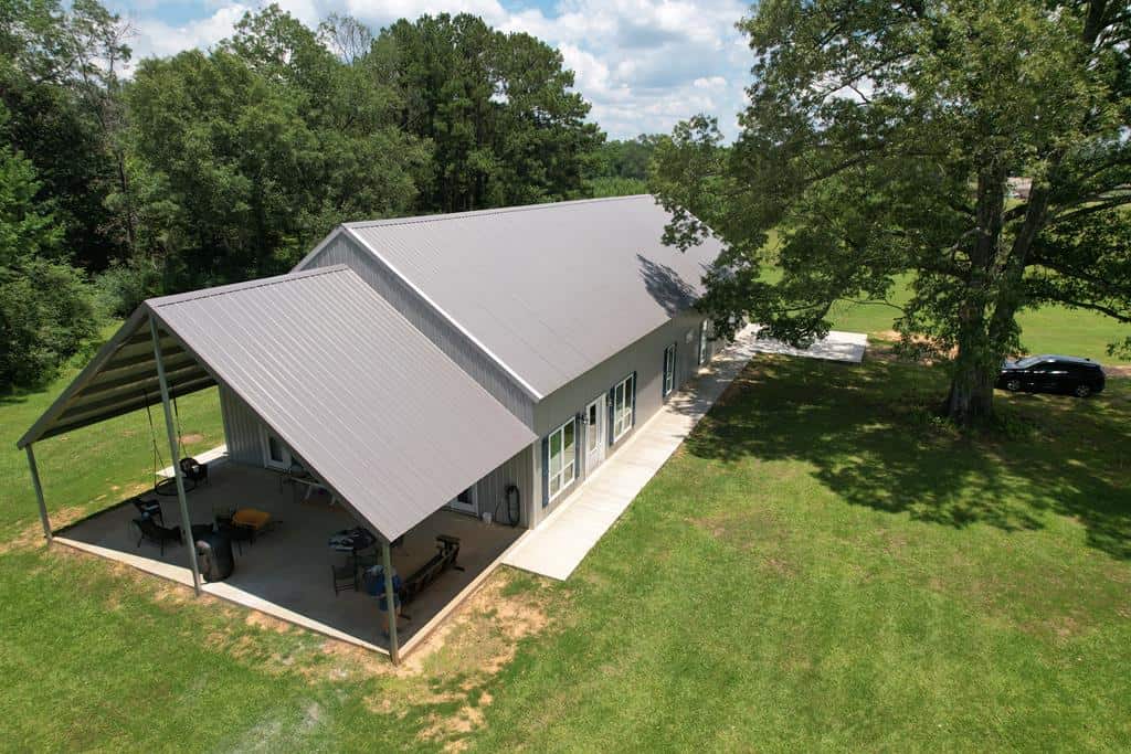 Creekfront Barndominium For Sale with 43.3 Acres Franklin County McCall Creek, Mississippi