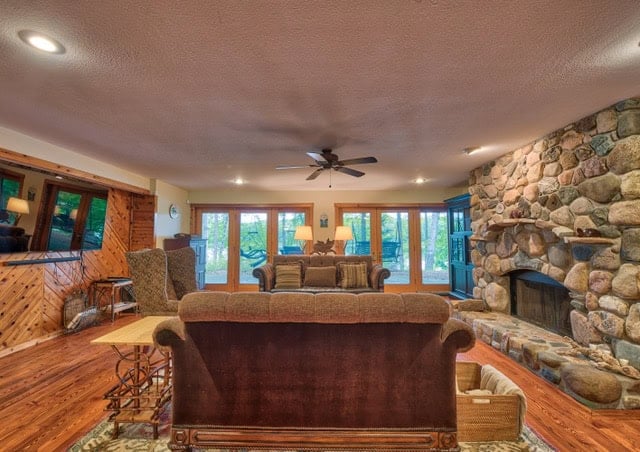 Corporate / Family Retreat For Sale – Entire Private Lake on 207 Acres